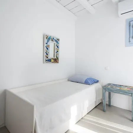 Marvelous 7 Bedroom Overlooking The Psarou Bay *