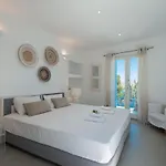 Marvelous 7 Bedroom Overlooking The Psarou Bay