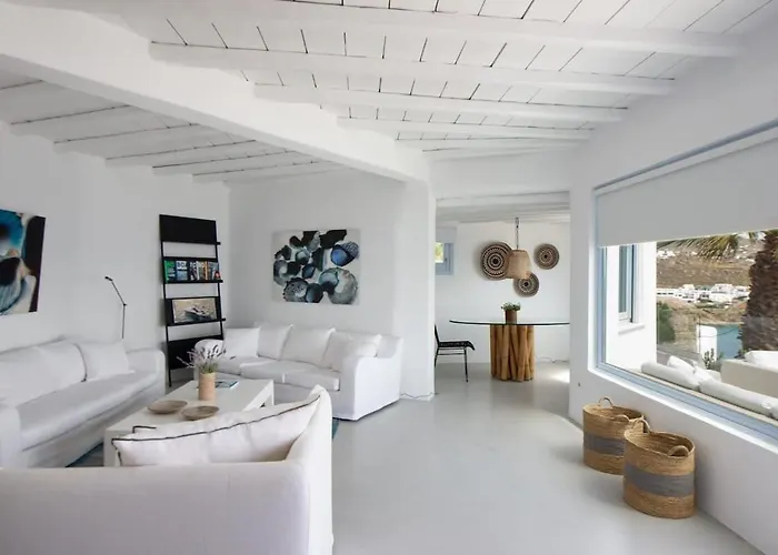 Marvelous 7 Bedroom Overlooking The Psarou Bay 빌라 *