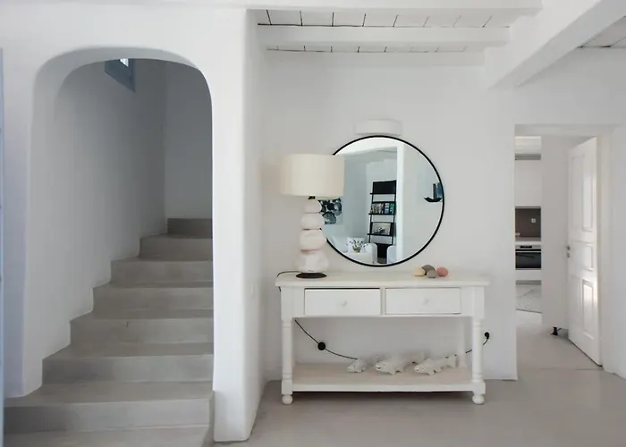 Marvelous 7 Bedroom Overlooking The Psarou Bay 빌라 프사로우