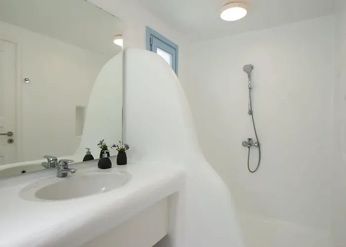 Marvelous 7 Bedroom Overlooking The Psarou Bay Psarrou